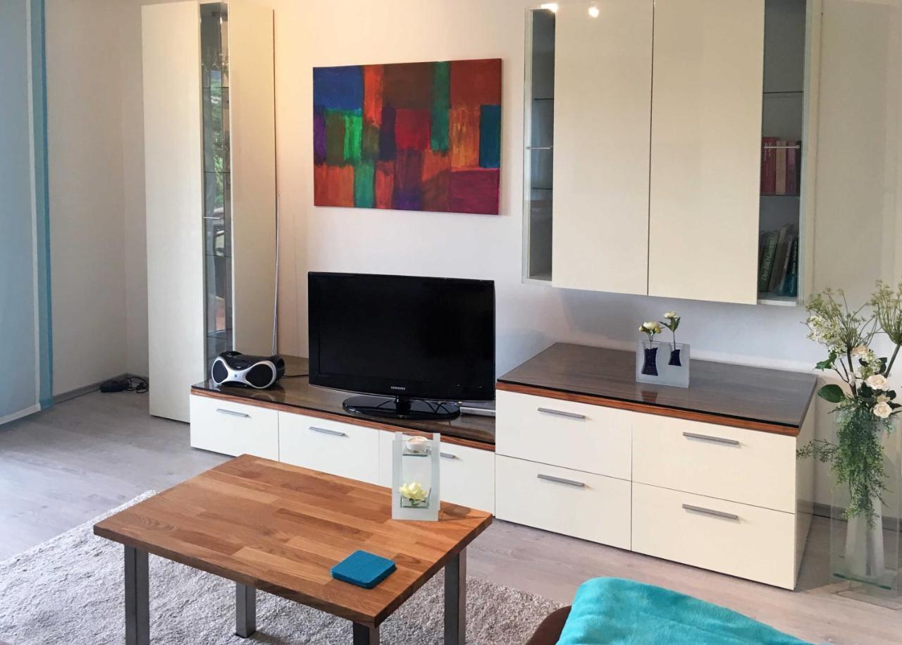 Ferienwohnung Im Paradies Momlingen Exterior foto